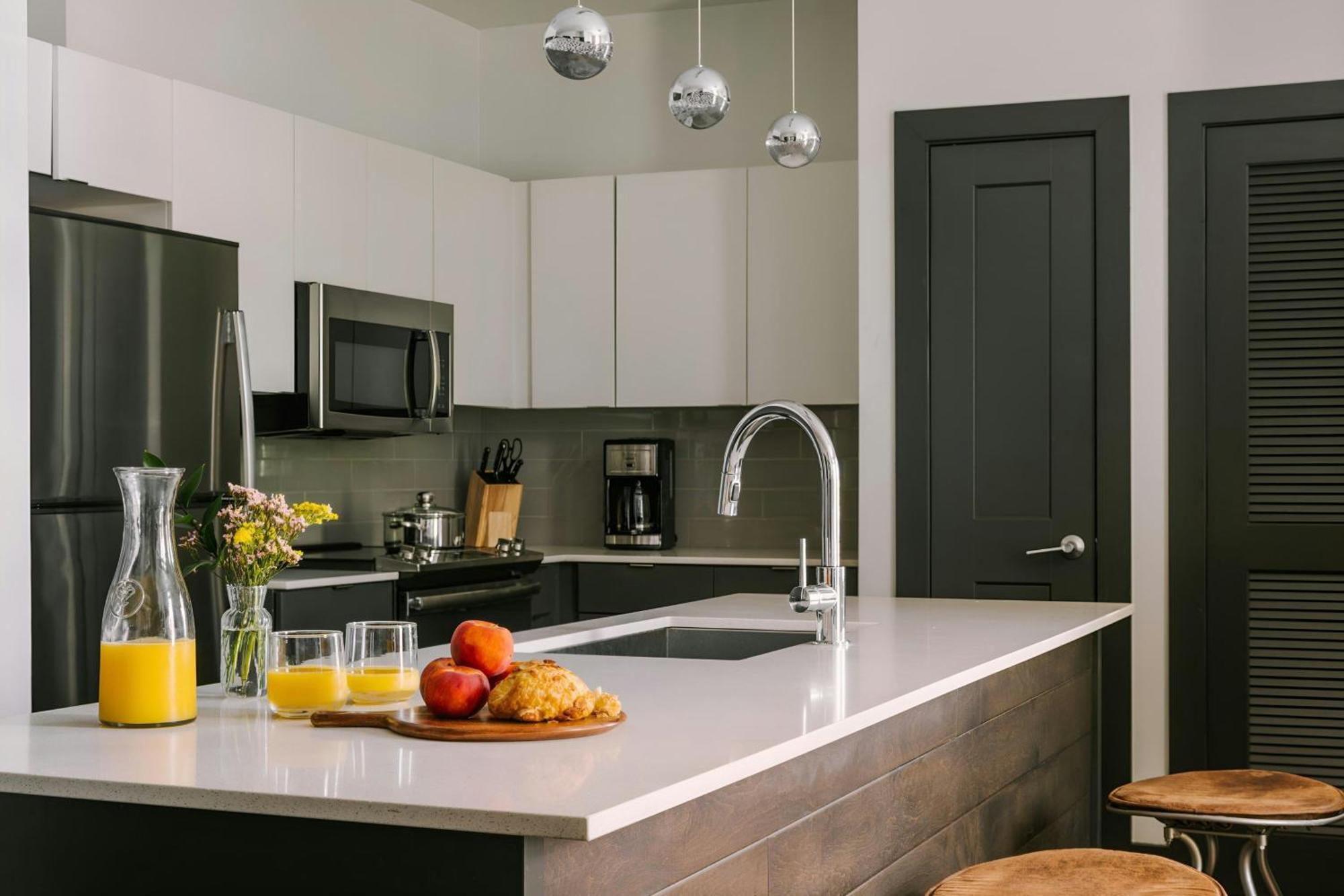 Sonder By Marriott Bonvoy Village 21 Apartments Hillsboro Village Нэшвилл Экстерьер фото